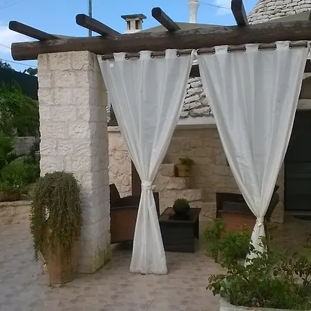 Al Trulletto Hébergement de vacances *